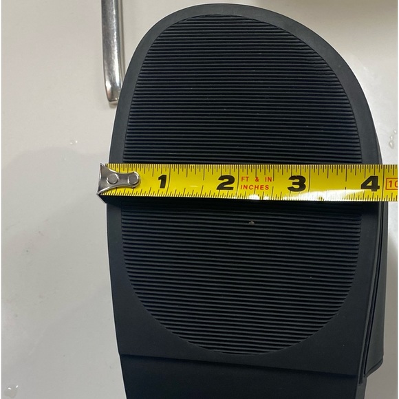 Balenciaga BB Pool Clogs / Slides- Women’s - Picture 9 of 11